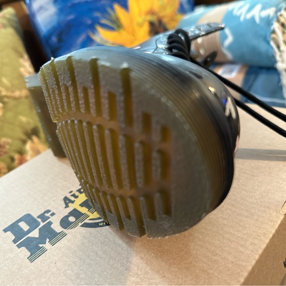 Dr Martens Women’s 6 1460 NIB! - Picture 7 of 10